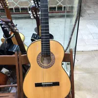 GUITAR Valencia|گیتار، بیس، امپلیفایر|اهواز, کیانپارس |دیوار