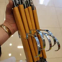 چوب کار لباس انواع شلوار ،دامن،شورتک،شلوارک|بندرخت و رخت‌آویز|تهران, مهرآباد جنوبی|دیوار
