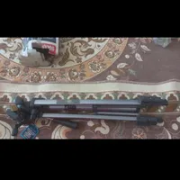 سه پایه دوربین