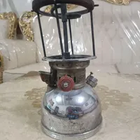 چراغ زنبوری قدیمی|کلکسیون اشیاء عتیقه|بیرجند, |دیوار