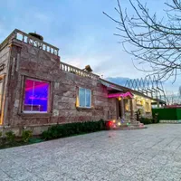 استخردار روفگاردن/بزرگ|اجارهٔ کوتاه‌مدت ویلا و باغ|بندر انزلی, قلم گوده|دیوار