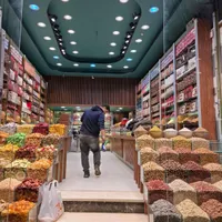 برقکار برق کاری سیم کشی نور پردازی