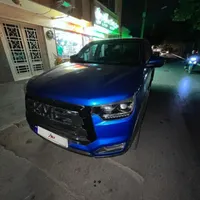 کی‌ام‌سی T8، مدل ۱۴۰۰