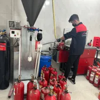 شارژ و فروش کپسول های آتش نشانی(اصفهان آتش)