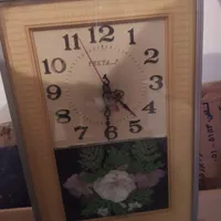دو عدد ساعت دیواری ویک لوستر آشپزخانه