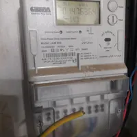 نوسانات اتصالات برقی از تیر برق به کنتور و ساختمان