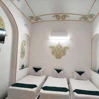 اقامتگاه بومگردی سوییت هتل سنتی عمارت چهارباغ|اجارهٔ کوتاه‌مدت آپارتمان و سوئیت|کاشان, بازار کاشان|دیوار