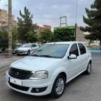 رنو تندر 90 پلاس اتوماتیک، مدل ۱۳۹۶