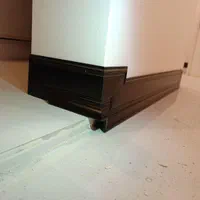نصب و تعمیر لمینت کفپوش،موکت،قرنیز،ترمووال،ماربل|خدمات پیشه و مهارت|تهران, ستارخان|دیوار