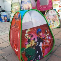 چادر بازی دخترکفشدوزکی سرسره