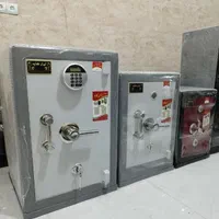 قائم گنج// گاوصندوق|ابزارآلات|قم, نیروگاه|دیوار