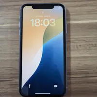اپل iPhone 11 با حافظهٔ ۱۲۸ گیگابایت