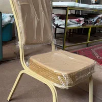 صندلی میز غذاخوری|صندلی و نیمکت|مشهد, خواجه ربیع|دیوار