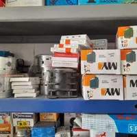 مرکز فروش قطعات یدکی انواع کمپرسور باد در شهرکرد|ماشین‌آلات صنعتی|بروجن, |دیوار