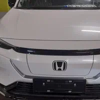 هوندا برقی Ens1، سفید