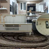 کنسول بزرگ ب همراه آیینه گرد بزرگ و میز تی وی|بوفه، ویترین، کنسول|سیرجان, |دیوار