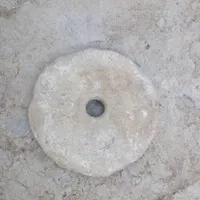 سنگ اسیاب قدیمی کلکسیونی