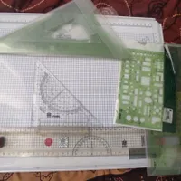 تخته رسم مهندسی|لوازم التحریر|لاهیجان, قیام|دیوار