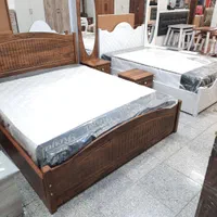 تخت چوبی هالوژن دار|تخت و سرویس خواب|الوند, |دیوار