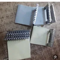 بست پله|پادری|تبریز, |دیوار