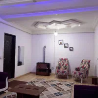 دوخوابه حیاط دار روزانه جای پارک ۳تا ماشین|اجارهٔ کوتاه‌مدت آپارتمان و سوئیت|رشت, کوی طالقانی|دیوار