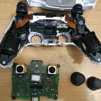 تعمیرات دسته پلی استیشن Ps4 / ps5 تحویل فوری