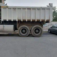 شن و ماسه حمل با کامیون ده چرخ و تک