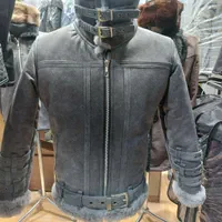 پیزارا مونت تبریز|لباس|تبریز, |دیوار