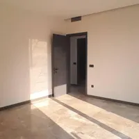 مدرن ۲پارکینگ سندی آپشن دار درجه ۱