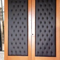 لمسه کوبی ،عایق صدا درب