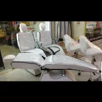 صندلی طرح برقی/صندلی اصلاح/تخت تتو/تخت مژه|آرایشگاه و سالن‌های زیبایی|شیراز, میانرود|دیوار