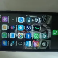 اپل iPhone 8 Plus با حافظهٔ ۶۴ گیگابایت