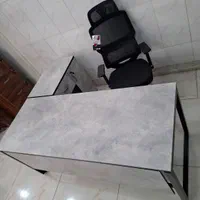 صندلی اداری  جکدار در میز پای فلزی میریت|دفتر کار|اصفهان, شفق|دیوار