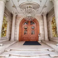 ارزشمندترین آپارتمان سعادت آباد / فروشی نیست