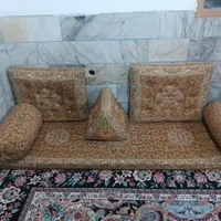 پشتی فروشی در حد نو
