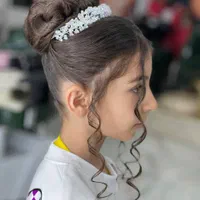 شینیون هر مدلی بخوای فقط 250تا400هزار،میکاپ از400|خدمات آرایشگری و زیبایی|اسلام‌شهر, |دیوار