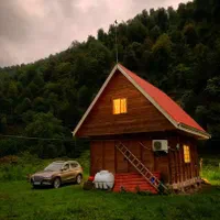 اجاره ویلا کلبه چوبی رویایی بسیار تمیز