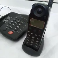 تلفن رومیزی به همراه بی سیم