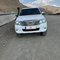 هایلوکس ۲۰۱۱