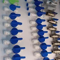 خدمات وتعمیرات تصفیه آب خانگی وصنعتی فیلتروقطعات|آب‌سردکن و تصفیه آب|شیراز, باغ تخت|دیوار