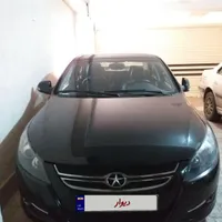 جک J5 اتوماتیک 1800cc، مدل ۱۳۹۴