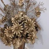گل با گلدان