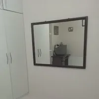 یک جفت آینه مناسب آرایشگاه