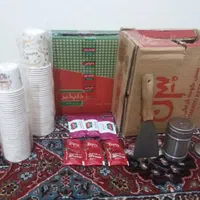 سس قرمز و هزار جزیره نمکدان استیل فلافل زن دستی