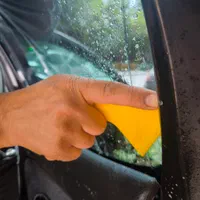نصب تخصصی شیشه دودی خودرو با برندهای معتبر|خدمات موتور و ماشین|اصفهان, بیدآباد|دیوار