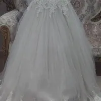لباس عروس با تور سر