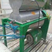 آب گوجه میگیرم
