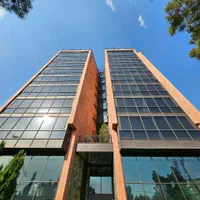 واحدهای اداری ۲۲۰ و ۴۴۰ متری