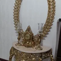فروش یک عدد میز تلویزیون ویک عدد آیین وکنسول برنج|مبلمان خانگی و میز عسلی|شاهدشهر, |دیوار