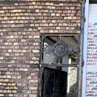 استا بنا سفت کار بهمراه شاگرد و کارگر